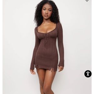 DAINTY LONG SLEEVE KNIT DRESS